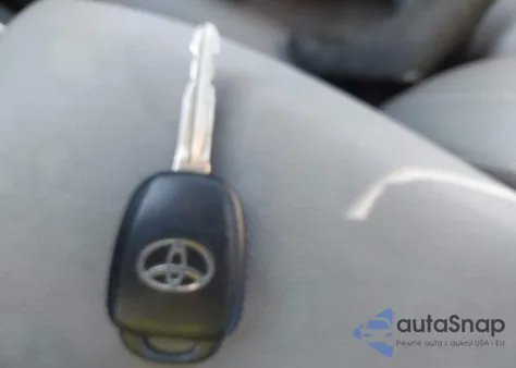 2016 Toyota Corolla Le z USA, uszkodzony, nr VIN 2T1BURHE3GC640477